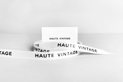 moodley_brand_identity_hautevintage_gerdschicketanz_sophieweidinger_23