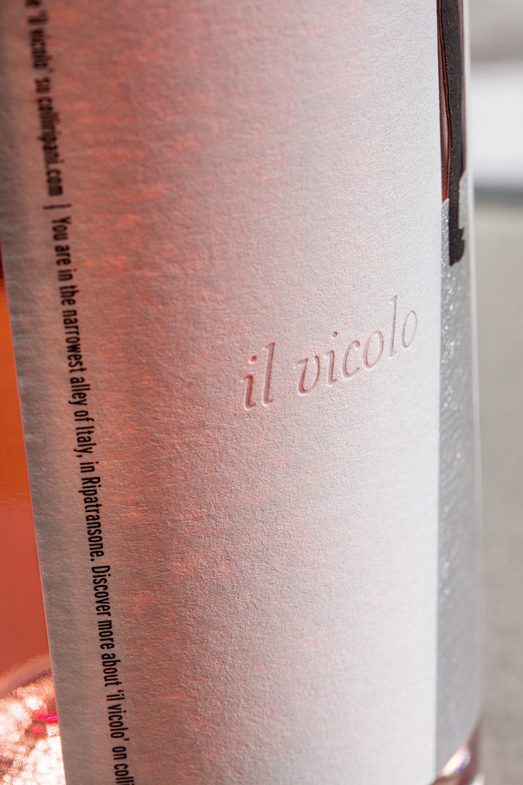 Awarded il vicolo Wine Label Design With Spectacular Details by Andrea Castelletti