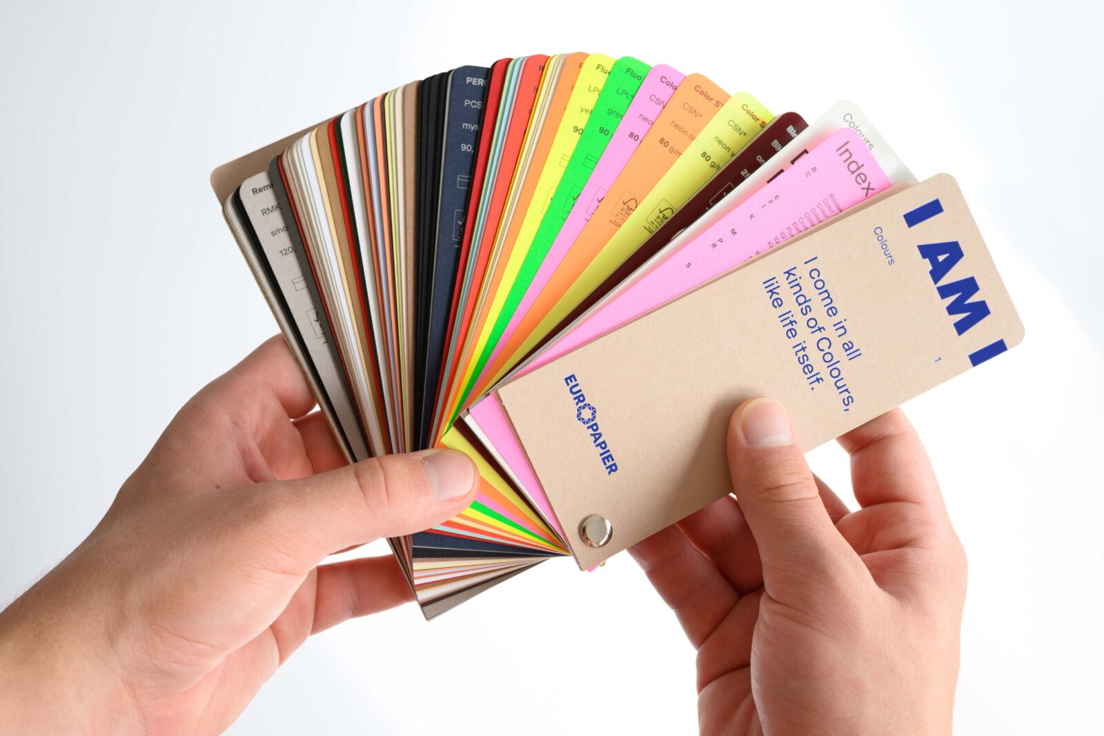 I AM PAPER – Europapier’s 8th edition Design Papers Collection!