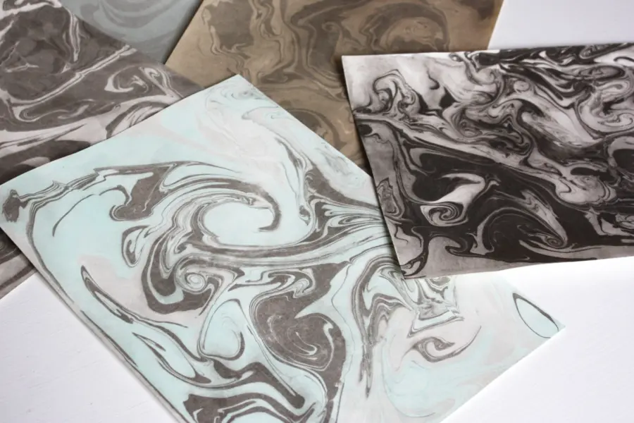 Paper Marbling with ink. Image © Design & Paper