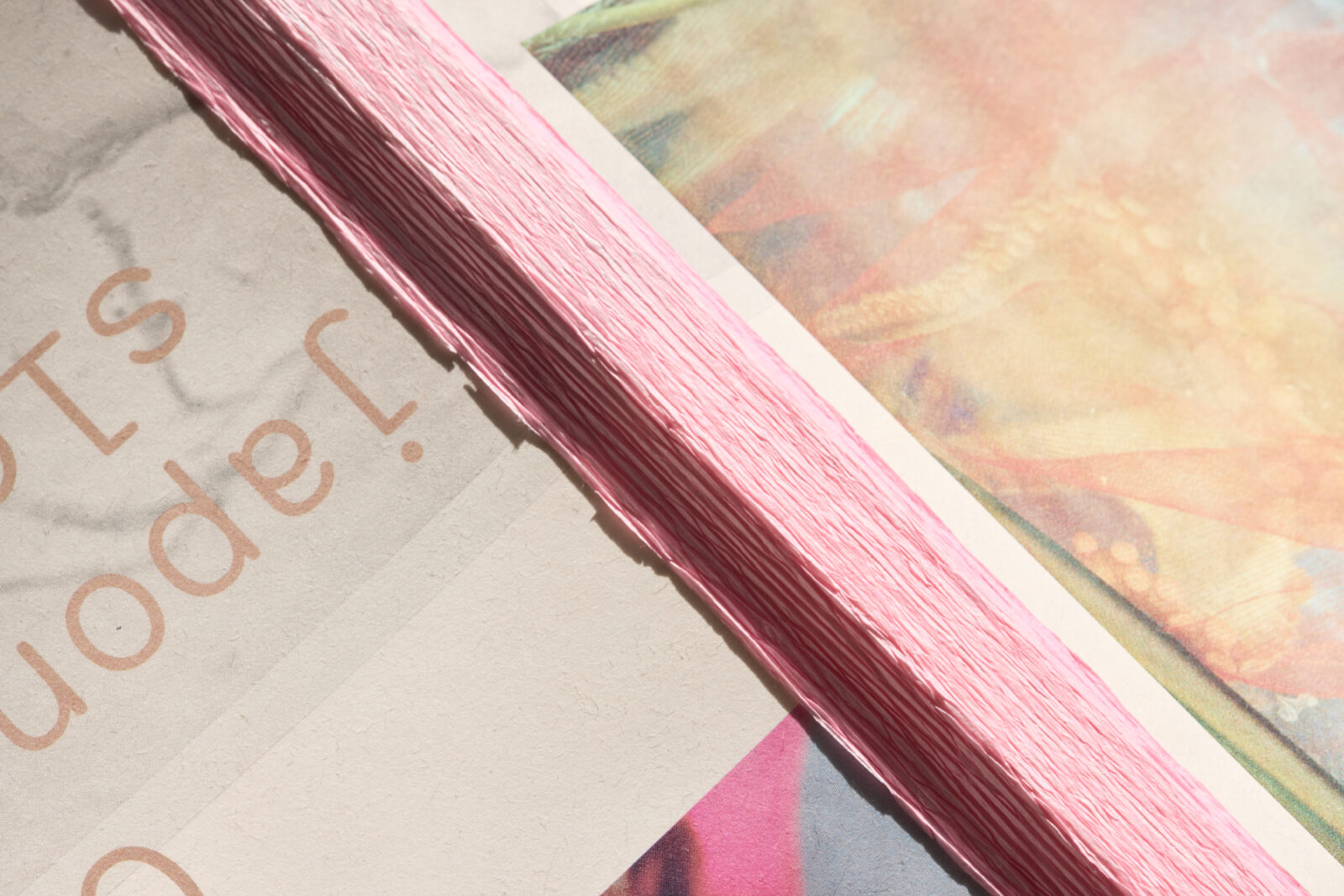 Application of special Italian crepe paper